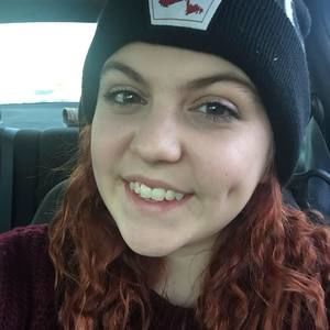 Meet your Posher, Hayley